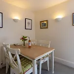 The Lemon Grove, Leyburn